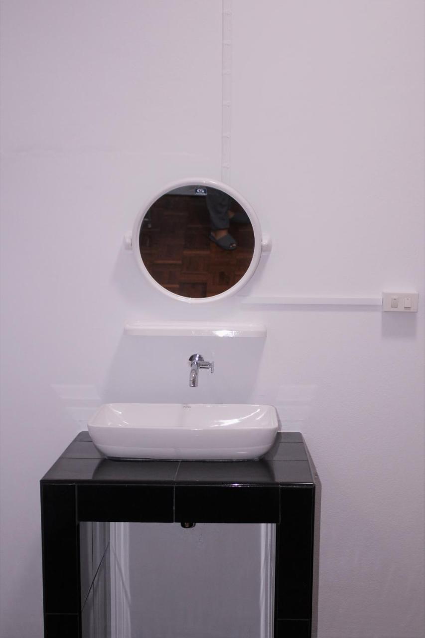 Sook Hostel (Adults Only) 치앙마이 외부 사진